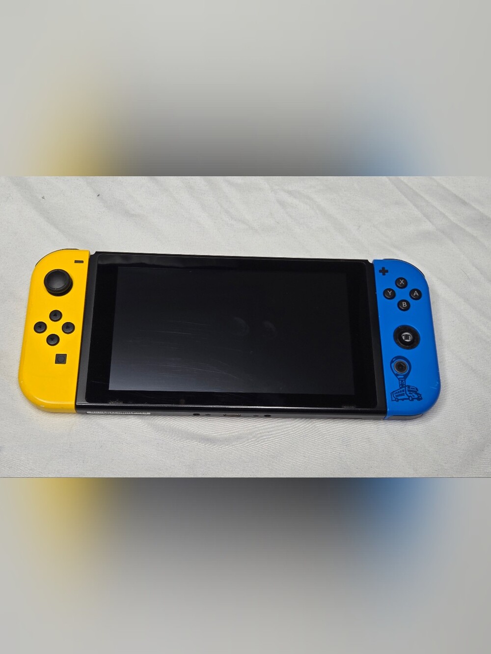 Nintendo Switch V2 HAC-001(-01) 32GB Fortnite Joy-Cons Charger READ Tested